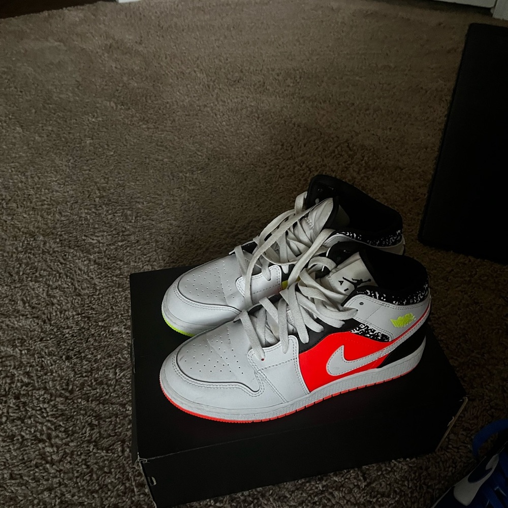 Nike